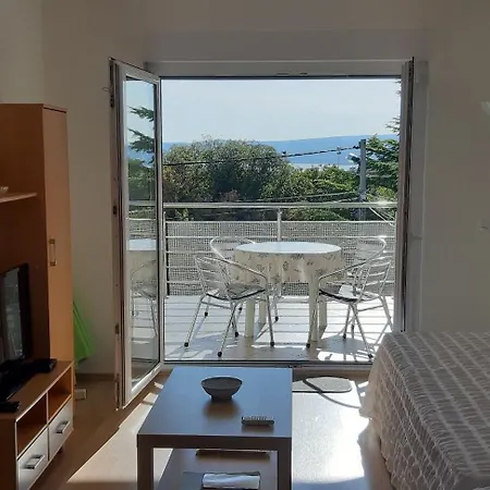 Apartment Helle In Mit Terrasse *